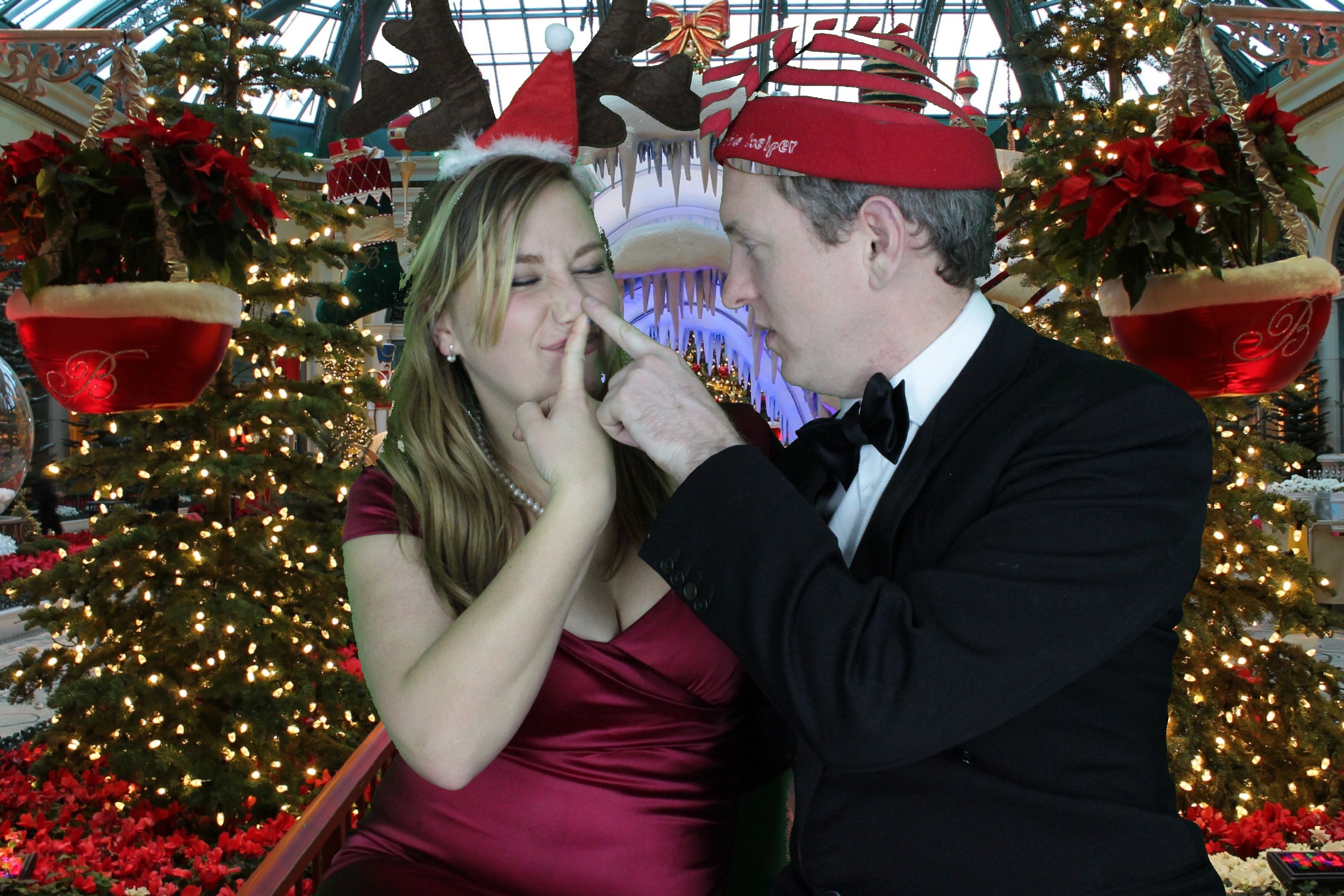 Upavon Officers' Mess Christmas Party | View more photos from the event at gallery.myphotoboothexperience.co.uk/u/MyPhotoBoothExperienceLtd/Upavon-Officers-Mess-Christmas-Party